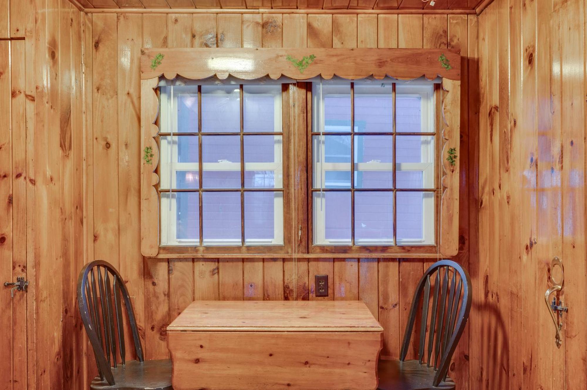 Apartamento Cozy Laconia Studio With Pool Access - 2 Mi To Lake! Exterior foto